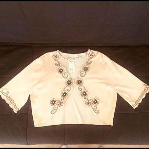 NWT Laura Petites Shrug XL Blush with embroidered design and beads
